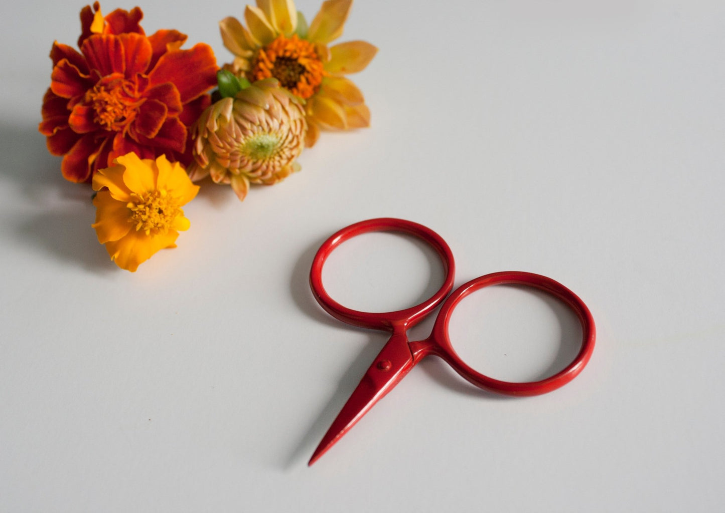 Heart Handled Mini Scissors - Precision and Style in One Get the ultimate  combination of precision and style with our Heart Handled Mini Scissors.  These compact scissors are perfect for crafting, sewing